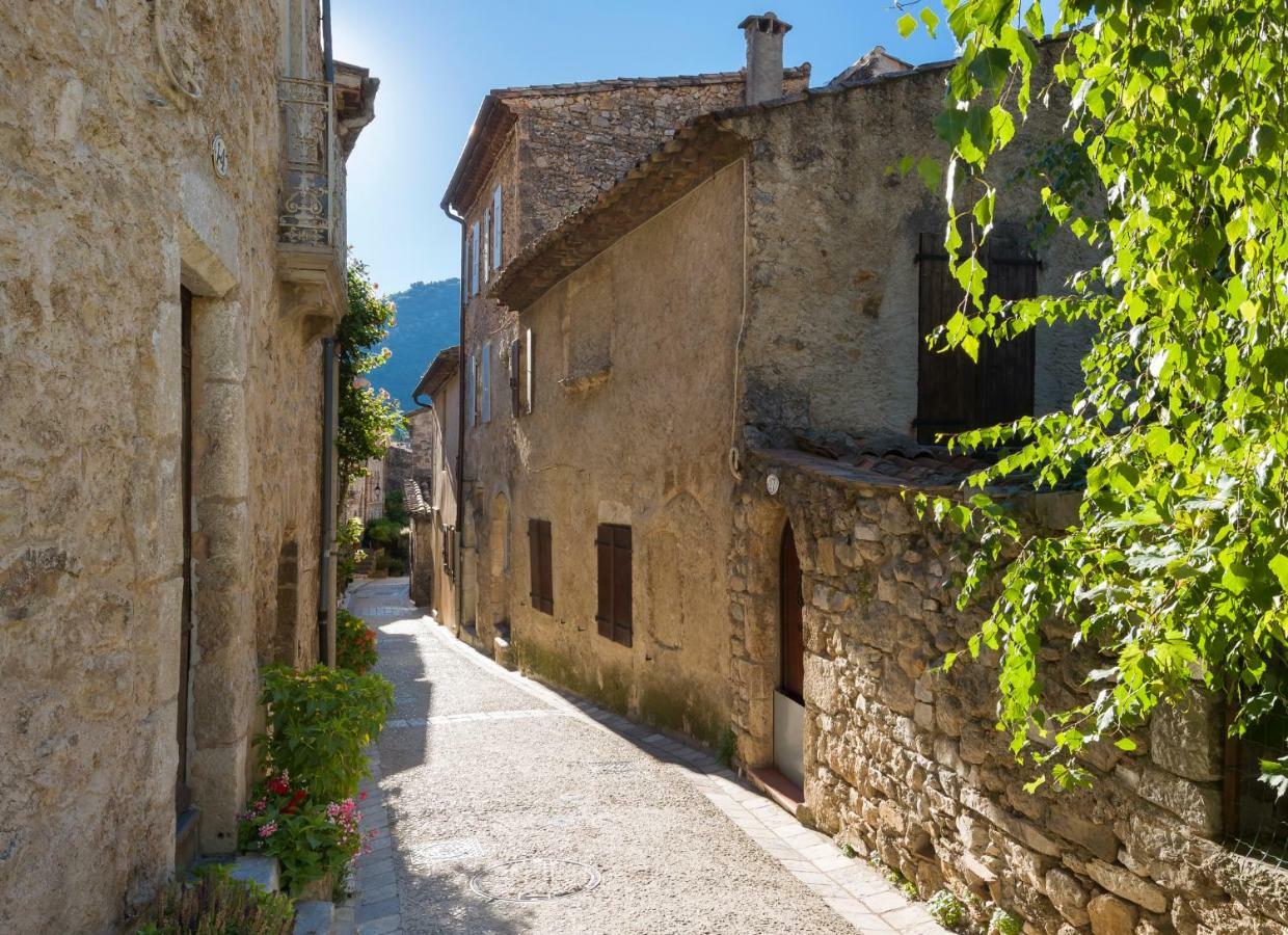 Gite Du Chant Des Oiseaux Saint-Guilhem-le-Desert Exterior photo
